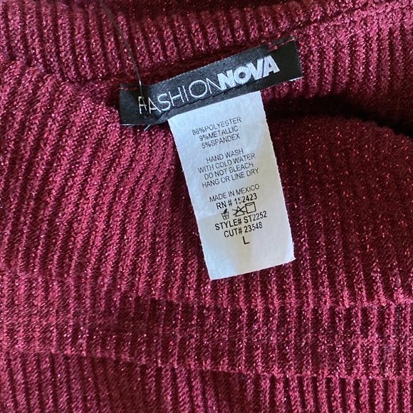 NWT FASHION NOVA OFF SHOULD TOP LONG SLEEVE TIE FRONT SIZE L BURGUNDY - Picture 6 of 8